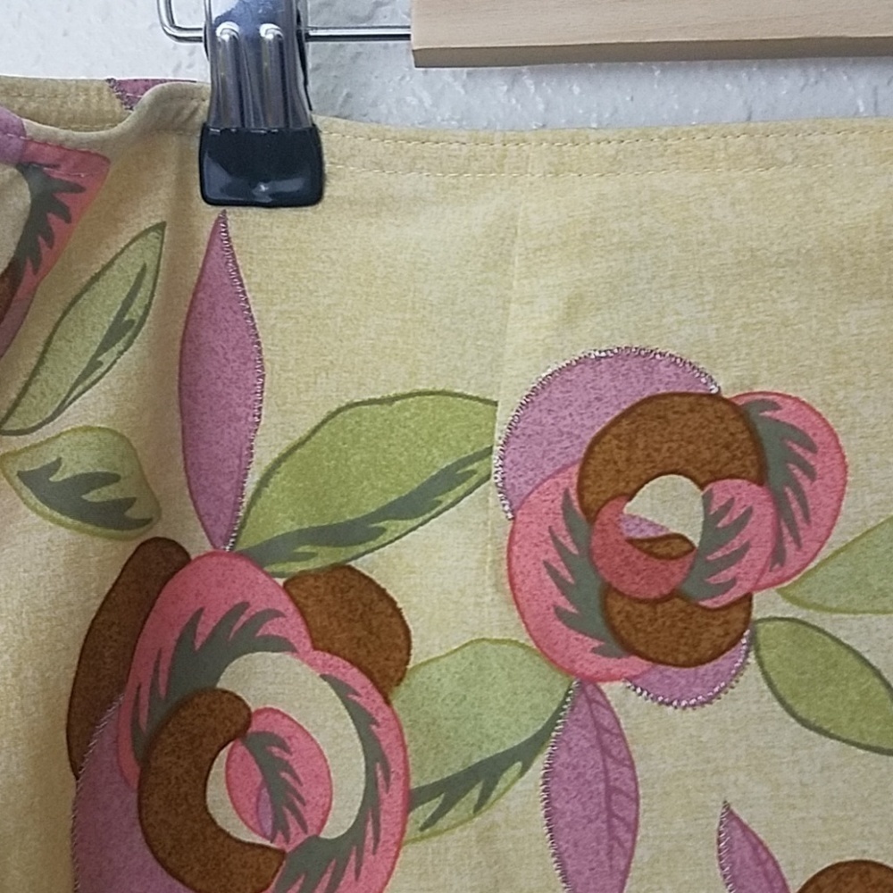 J. Jill Floral A-Line Skirt in Cream, Pink, Green - Picture 8 of 8